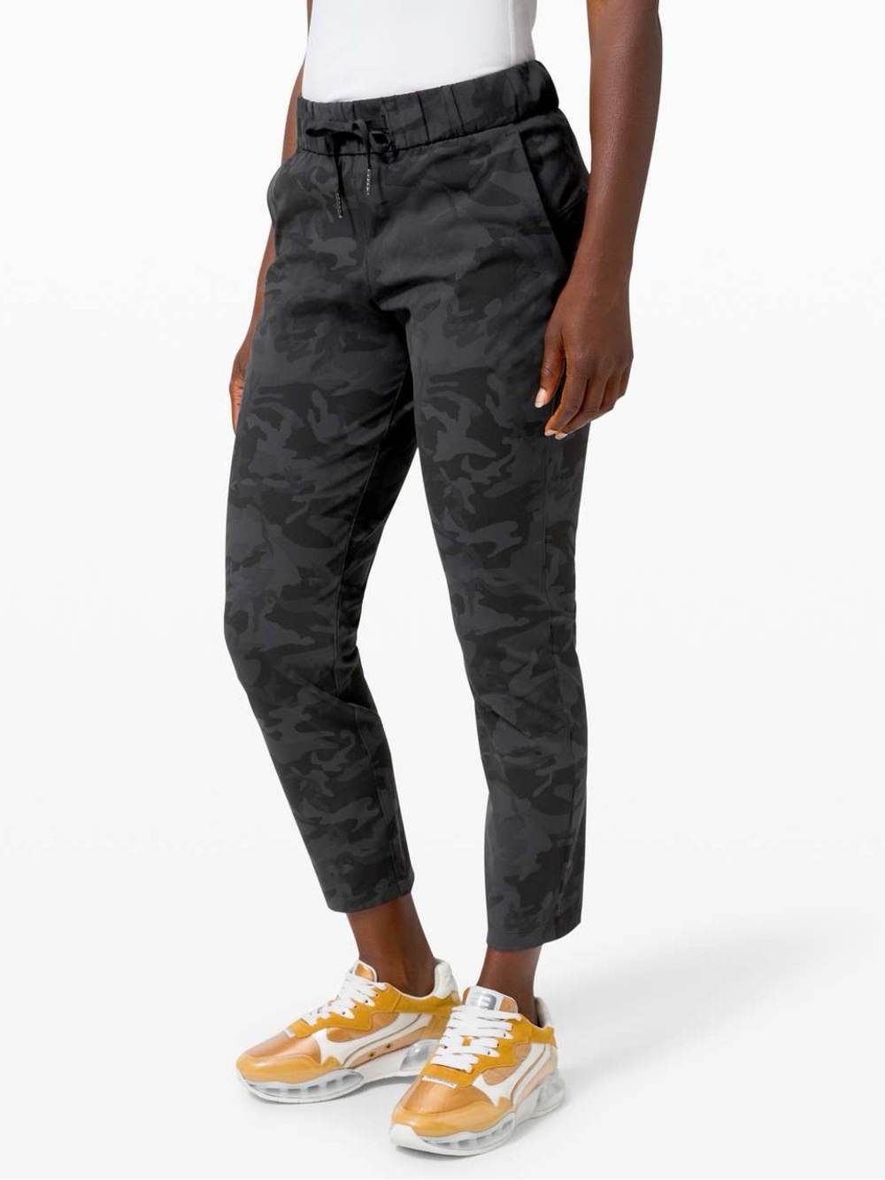 Lululemon On The Fly 7/8 Pants 27” Size 8